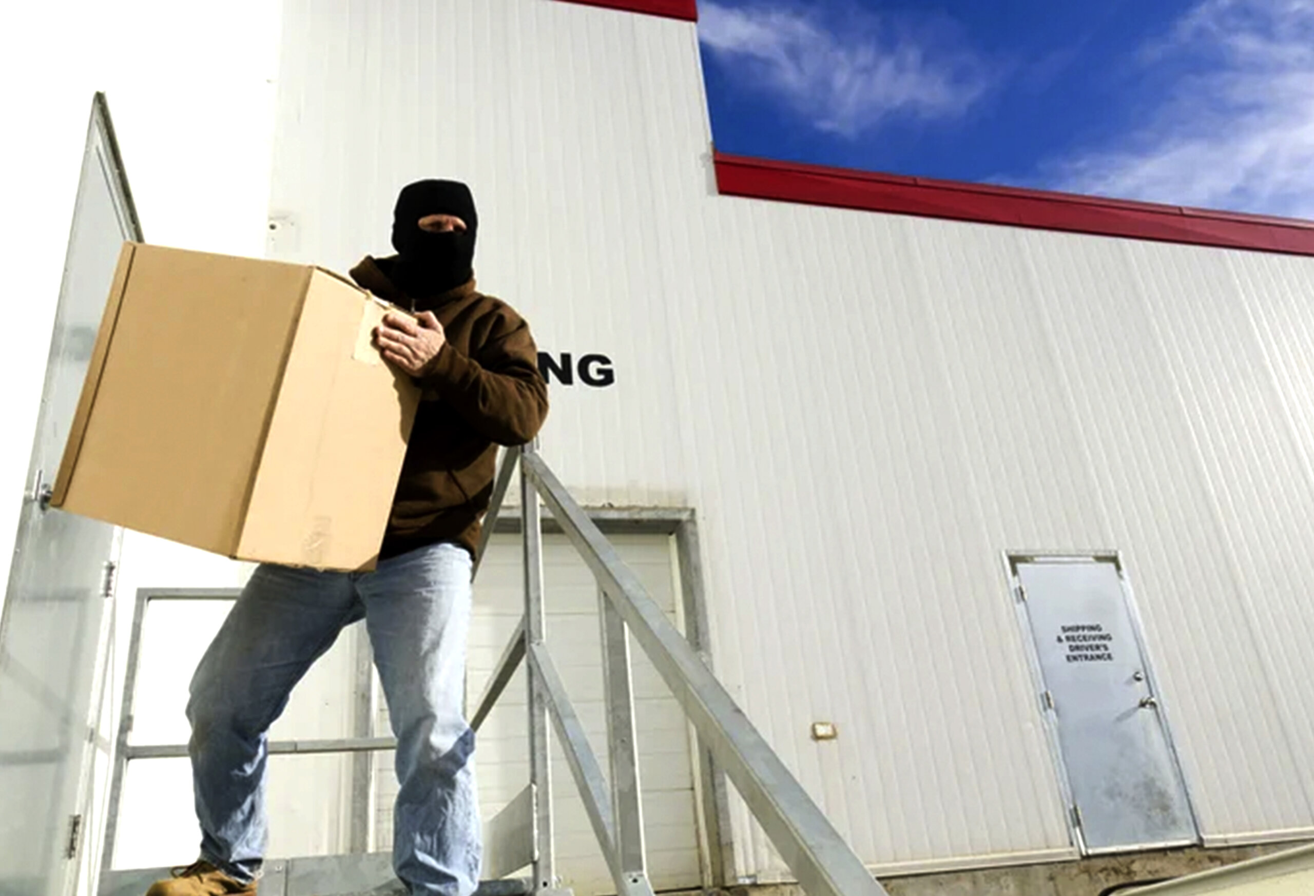 Amazon-Reinforces-Stance-Against-Stolen-Goods-with-New-Dedicated-Policy